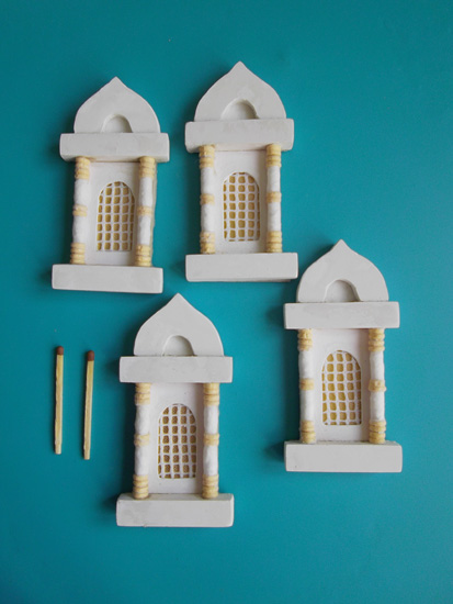 макет церкви православной окна с решётками и кокошниками